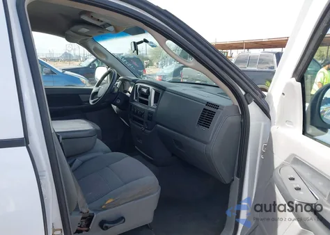 2006 Dodge Ram 1500 Slt from USA, damaged, VIN 1D7HA18216J152826